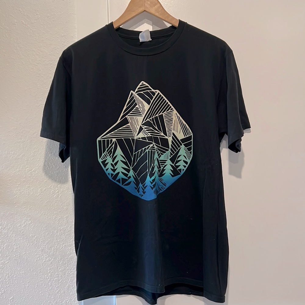 Men’s Tee